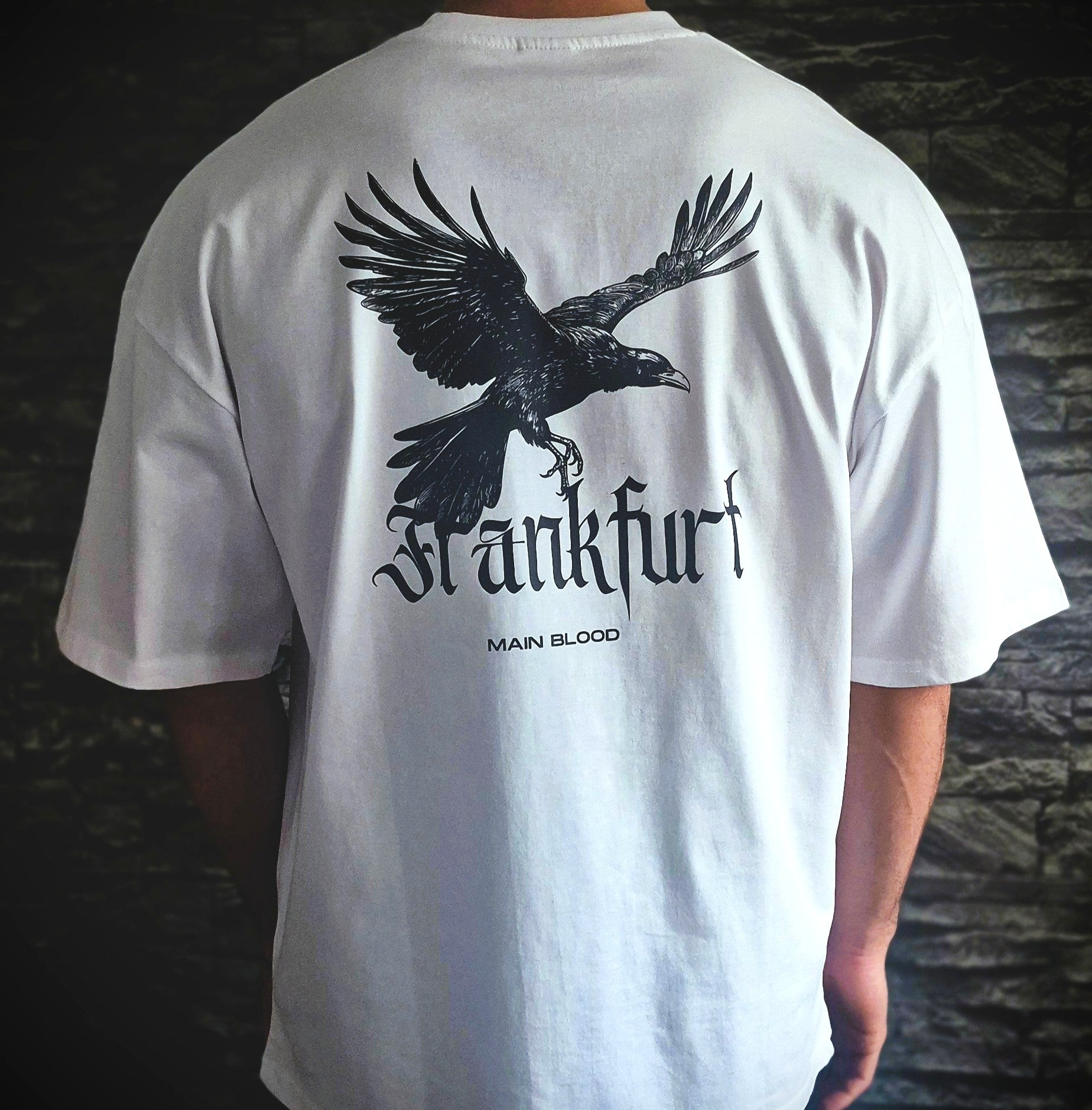 MEDIEVAL CITY OVERSIZED T SHIRT